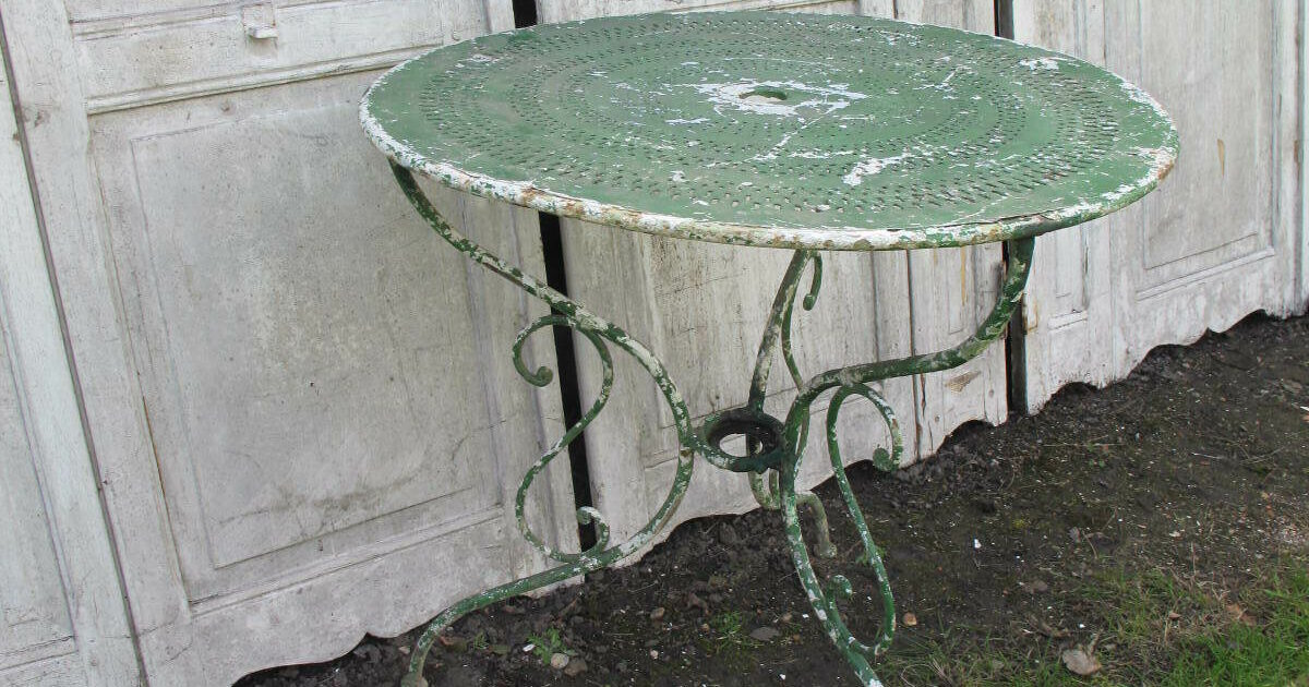 Vintage Garden Table. French Country Antiques
